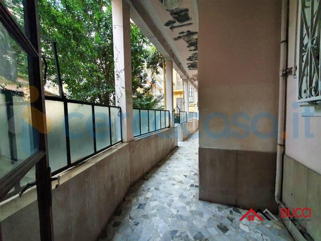 Appartamento Trilocale in affitto a Napoli