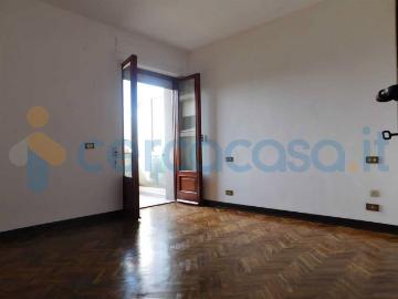 Appartamento Trilocale in affitto a Ortonovo