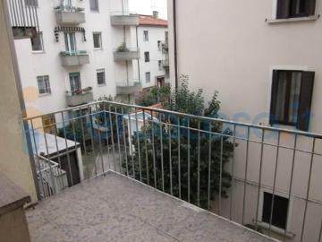 Appartamento Trilocale in affitto a Padova