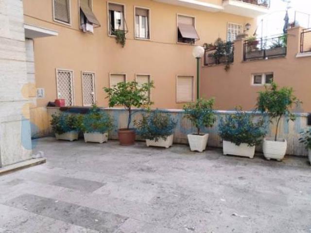 Appartamento Trilocale in affitto a Roma