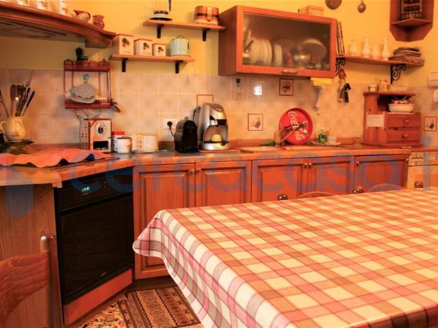 Appartamento Trilocale in affitto a Rocchetta Di Vara