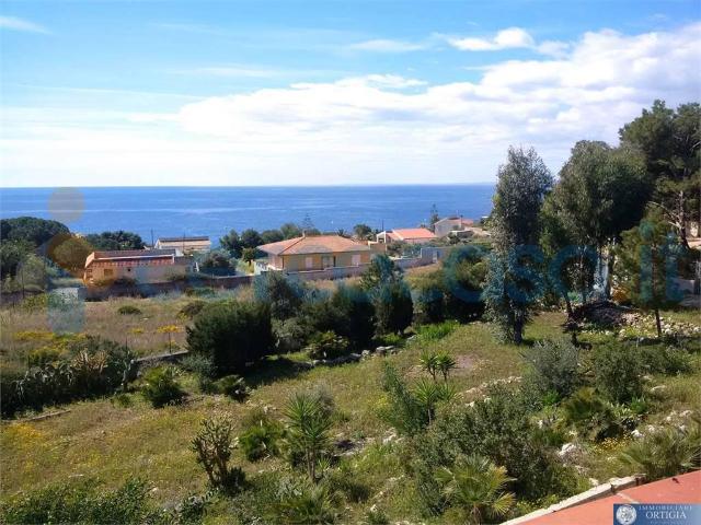 Appartamento Trilocale in affitto a Siracusa
