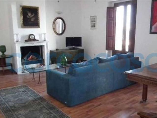 Appartamento Trilocale in affitto in Ortigia, Siracusa