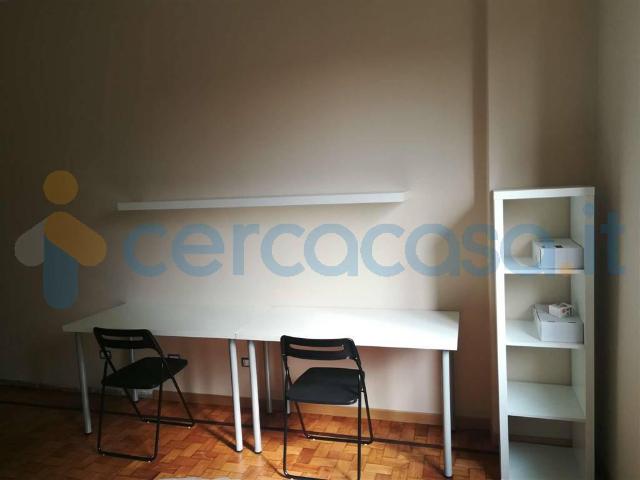 Appartamento Trilocale in affitto in Via Monte Albergian, Torino