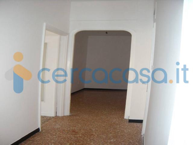 Appartamento Trilocale in affitto in Via Borgoratti 19, Genova
