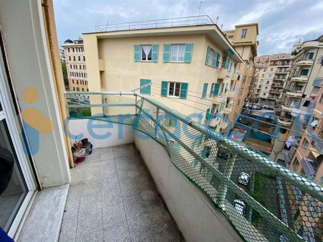 Appartamento Trilocale in affitto in Viale Aspromonte, Genova