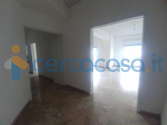 Appartamento Trilocale in affitto in Viale Boccetta, Messina