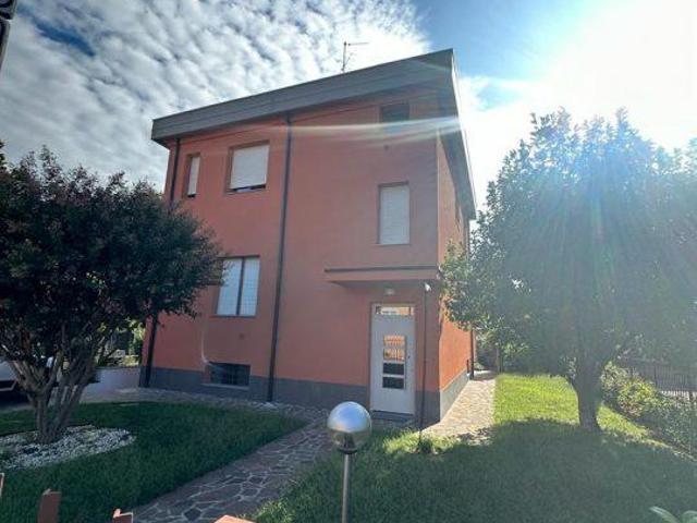 Appartamento trilocale 100mq