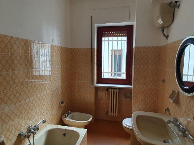 Appartamento uso ufficio in affitto – 3354