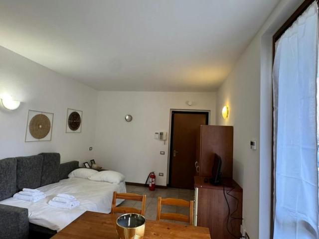 Appartamento Varese Varese 21100 ES102054582