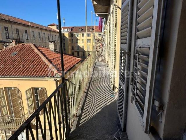 Appartamento via Maria Vittoria 44, Via della Rocca, Torino