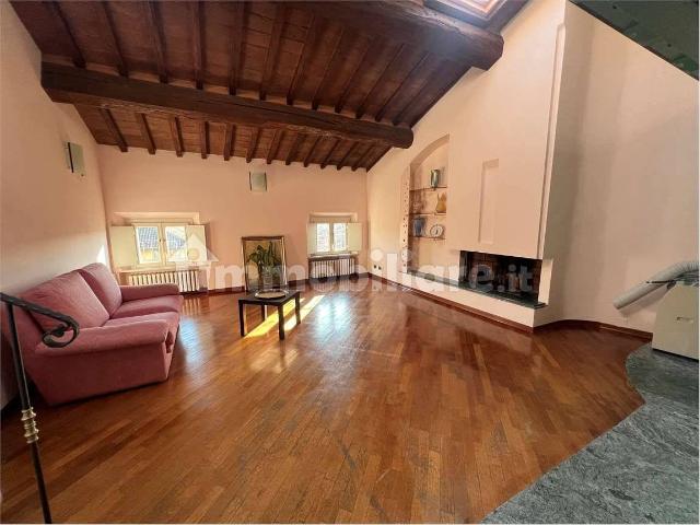 Appartamento via Meloni, 8, Centro Storico, Carpi