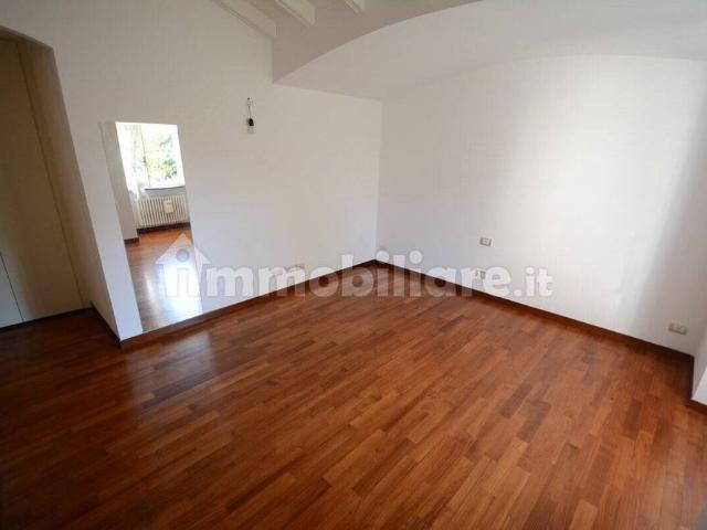 Appartamento via Montallegro, Albaro, Genova