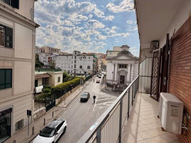 Appartamento via Nicola Fasano, Porto, Pozzuoli