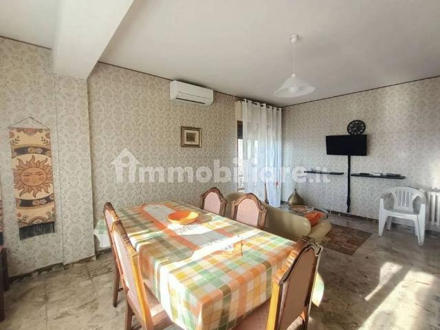 Appartamento via Orientale, 19, Centro, Guardiagrele