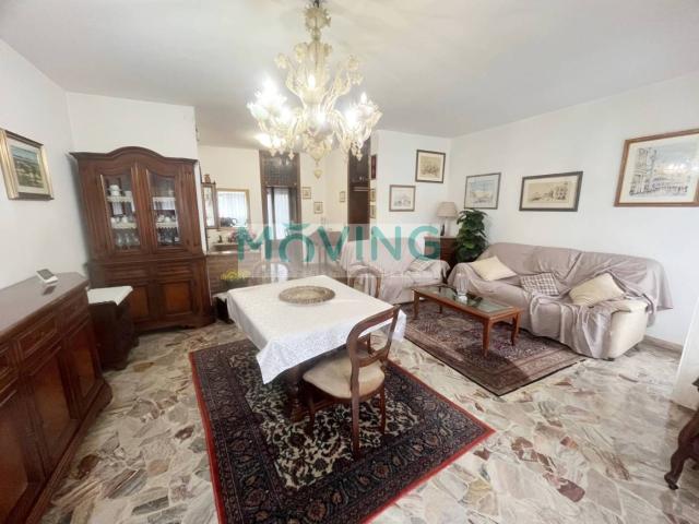Appartamento via Oslavia 8/A, Mestre, Venezia