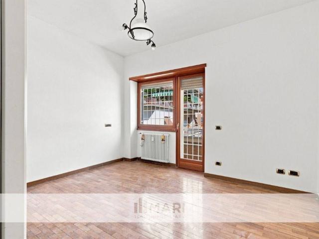 Appartamento via Achille Loria 15, Fleming, Roma