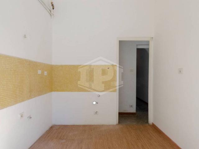 Appartamento via Acquarone, Castelletto, Genova