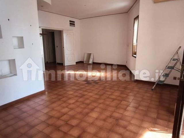 Appartamento via Angelo Musco, Cannizzaro, Aci Castello