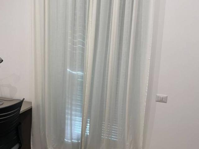 Appartamento via Arezzo, 3, Bologna, Roma