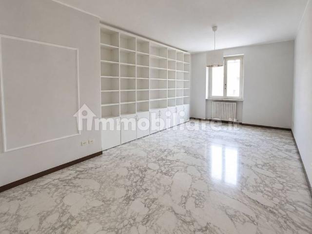 Appartamento via Bezzecca 30, Centro, San Benedetto del Tronto