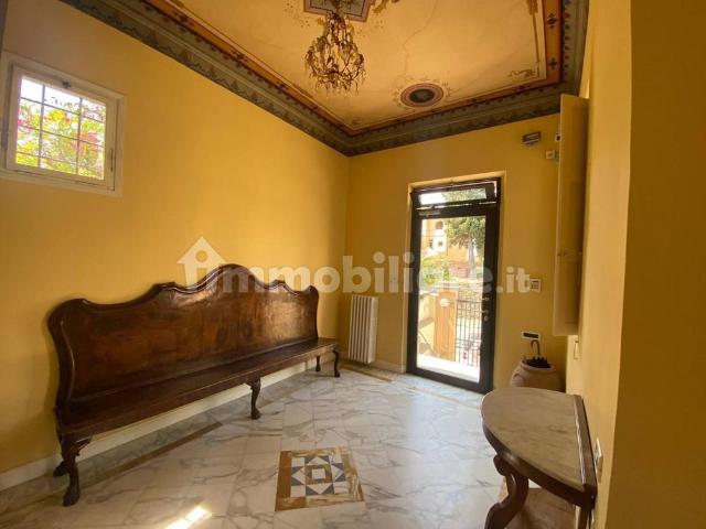 Appartamento via Bolognese, Bolognese, Firenze