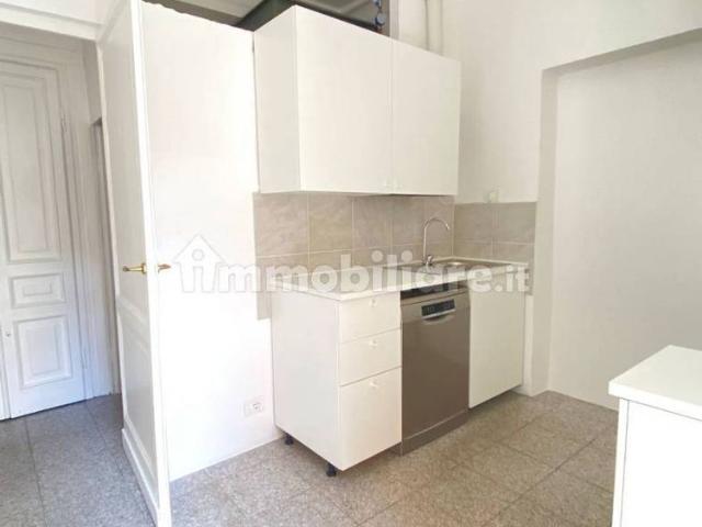 Appartamento via Caffaro 33, Centro Città, Genova
