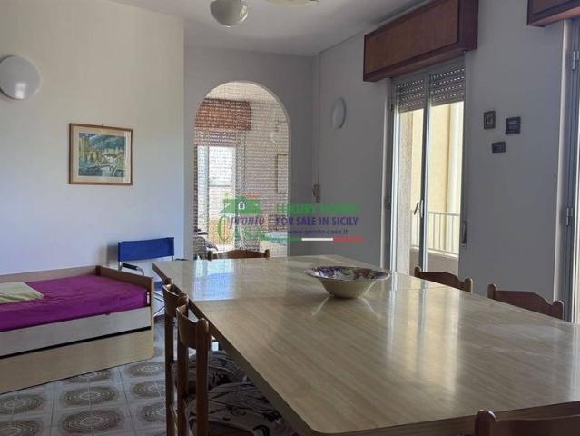 Appartamento via Capri, Marina di Ragusa Centro, Ragusa