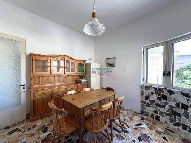 Appartamento via Carignano 90, Sampieri, Scicli
