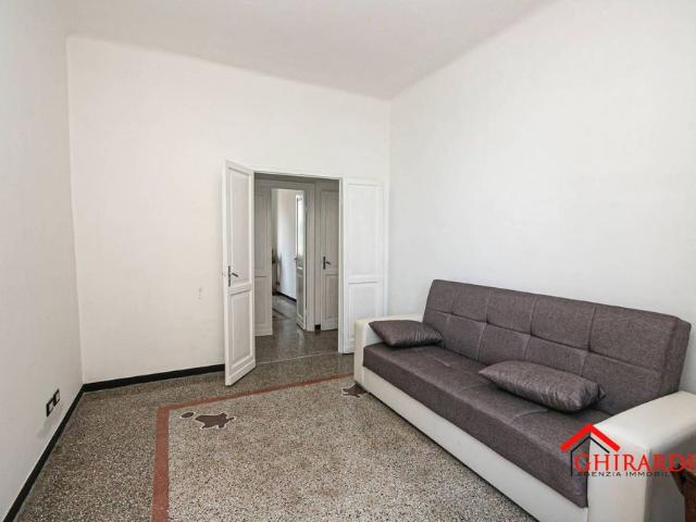 Appartamento via Carlo Corsi 1A, Sestri Ponente, Genova