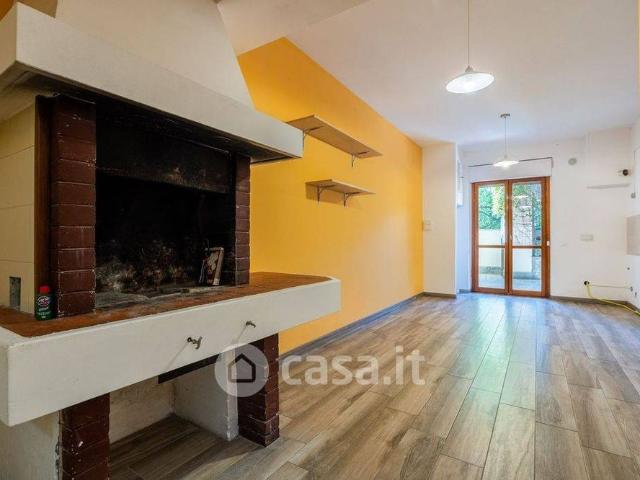 Appartamento via Catullo, Centro Storico, Albano Laziale