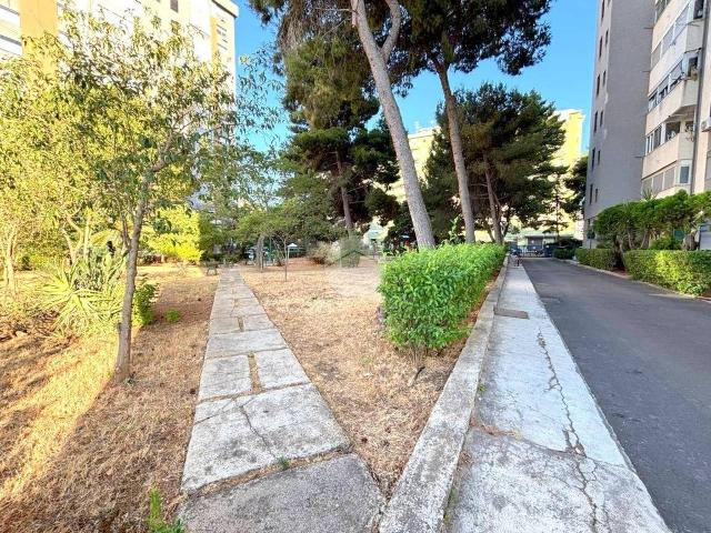 Appartamento via Degli Emiri 57, Zisa, Palermo