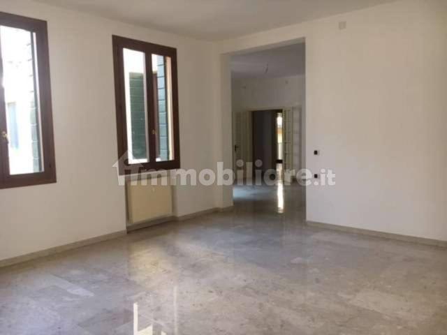 Appartamento via Dei Fabbri San C Piazze Duomo, Padova