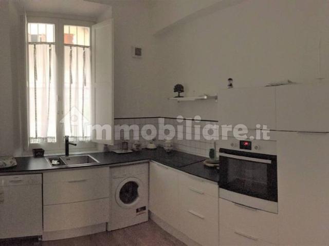 Appartamento via dei Marescotti 5, Trastevere, Roma