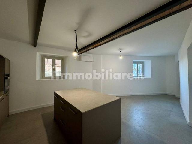 Appartamento via del Torchio 5, Cazzago Brabbia