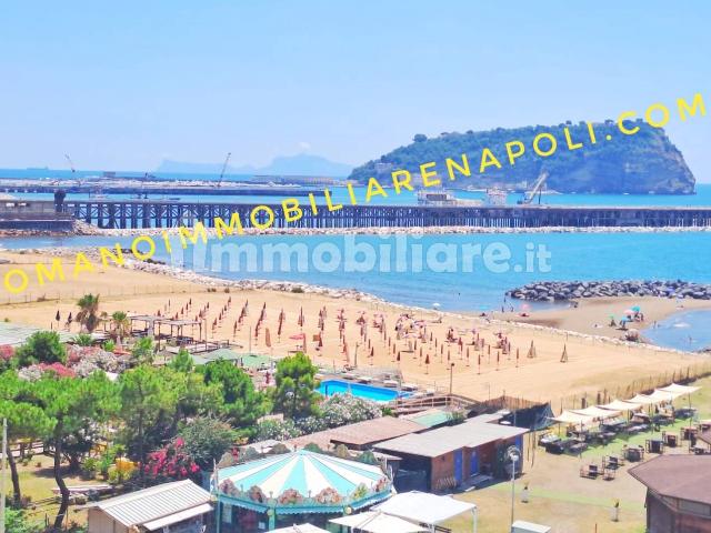 Appartamento via di Pozzuoli, Bagnoli, Napoli