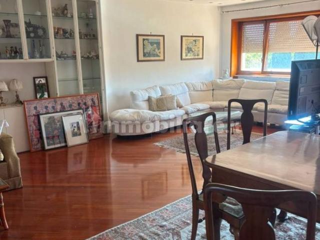 Appartamento via Fulvio Tomassucci, Mostacciano, Roma