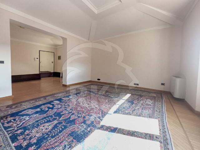 Appartamento via farini 15, Castiglione Tribunale, Bologna