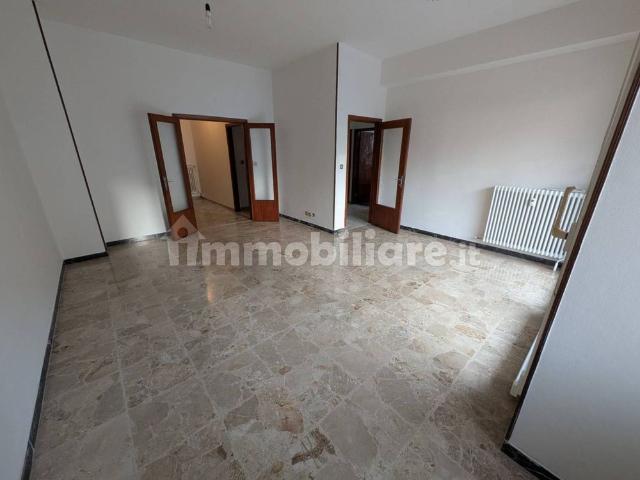 Appartamento via Flaminia, Montegranaro Loreto, Pesaro