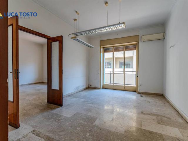Appartamento via Francesco Crispi 247, XX Settembre Tribunale, Catania