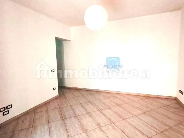 Appartamento via Giannone, Centro, Marigliano