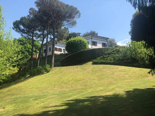 Appartamento via Giacomo Matteotti 40, Centro, Casciago