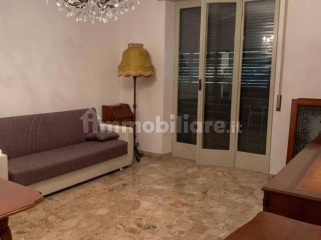 Appartamento via Giuseppe Missori 9, Centro, Verona