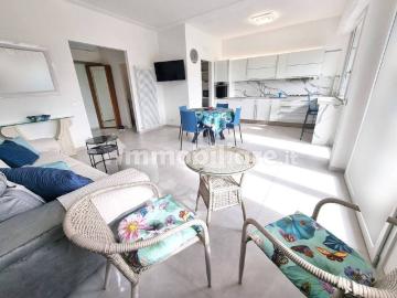 Appartamento via Giuseppe Verdi 12, Lungomare, Viareggio