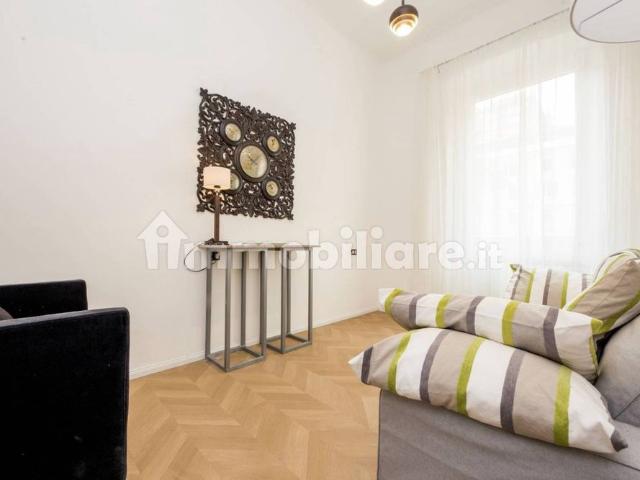 Appartamento via Paride Salvago 6, Castelletto, Genova