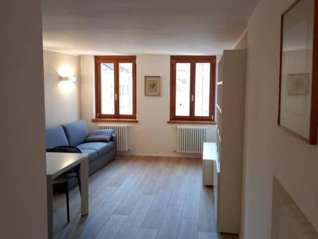 Appartamento via piazza Emanuele, Centro, Belluno