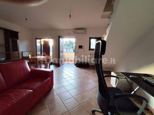Appartamento via Pietro Nenni 8, Centro, Sutri