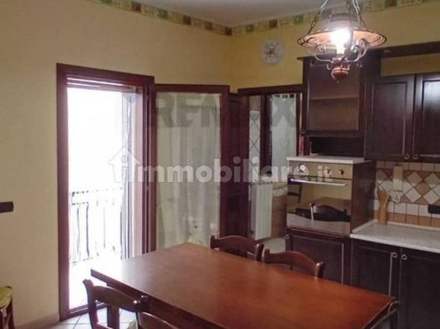 Appartamento via Pistoia 49, Bronte