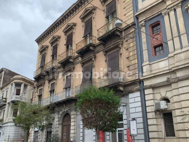 Appartamento via Plebiscito 172, Centro Storico, Catania