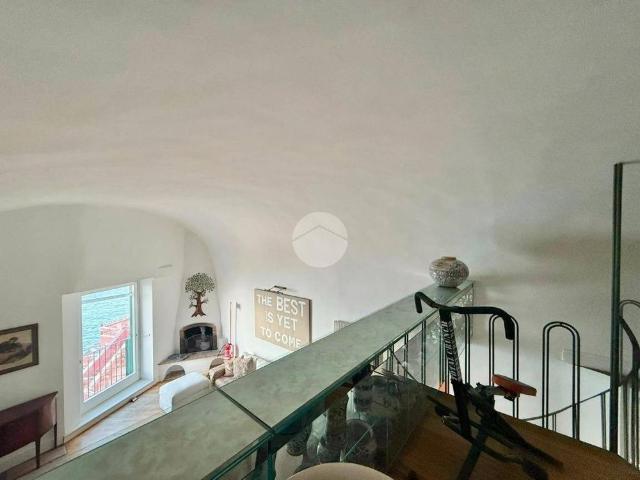 Appartamento via Posillipo 335, Posillipo, Napoli